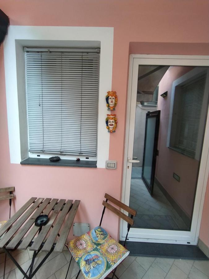 Giglioapartment Etna Mare Aci Castello Exterior foto